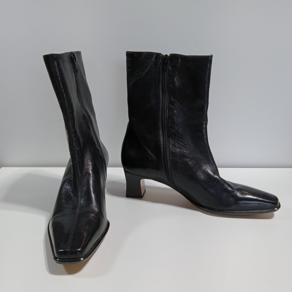 Etienne Aigner "CAMERA" Black Leather Boots, Women's 9.5 M